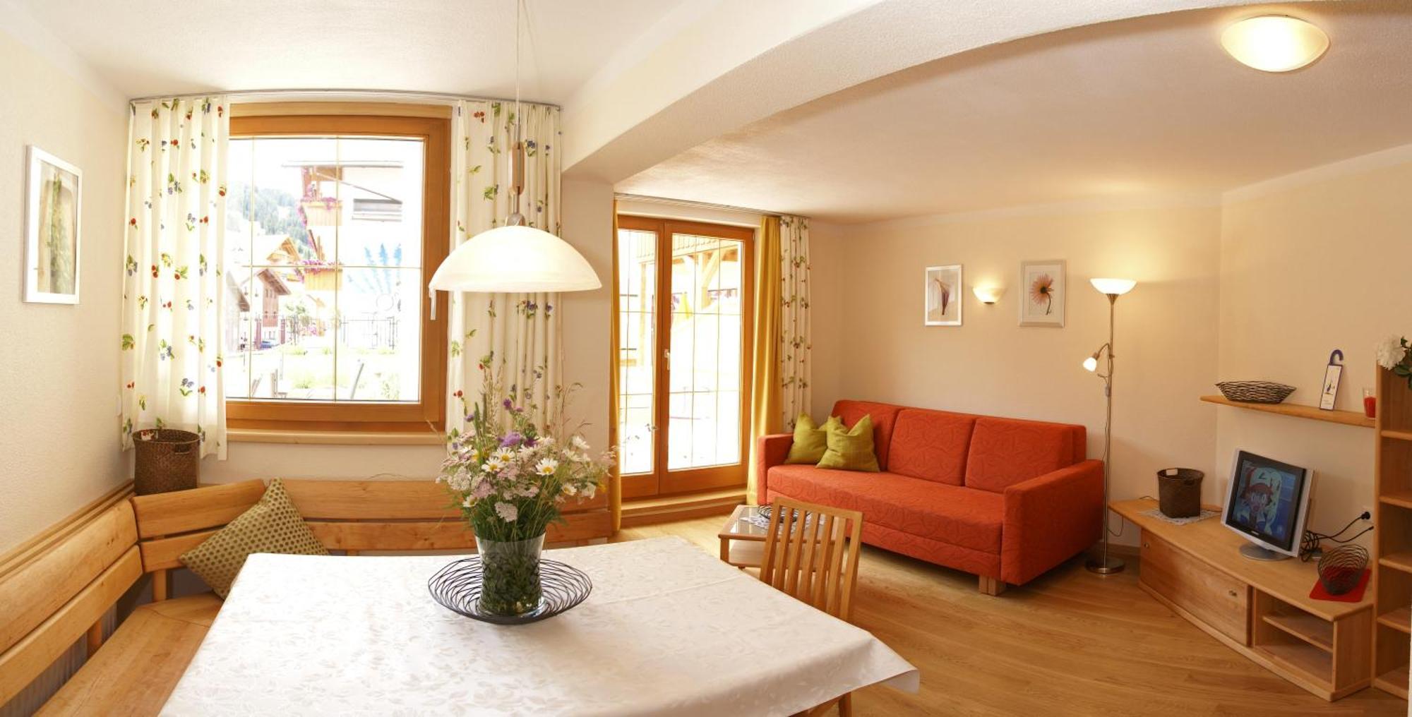 Naturhotel Feriengut Darrehof Serfaus Zimmer foto